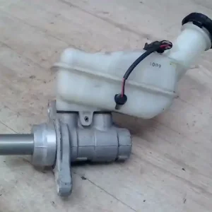 Legkelendőbb CHEVROLET Spark (M300) 2010.03.01- Főfékhenger bontott alkatrész