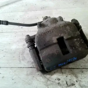 Újdonság CHRYSLER PT CRUISER 99-06 Bal első féknyereg munkahengerrel 1.6 b bontott alkatrész