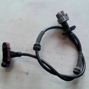 Ingyenes szállítás CHRYSLER PT CRUISER 99-06 Jobb első abs jeladó2.4ibontott alkatrész