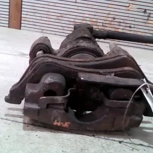 Vedd meg online CHRYSLER VOYAGER 05.01- Jobb hátsó féknyereg munkahengerrel 2.5d bontott alkatrész