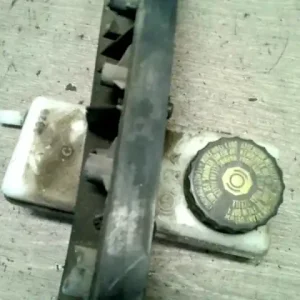 CITROEN C4 2004.11.01-2008.08.01 Fékfolyadék tartály bontott alkatrész Ingyenes szállítás