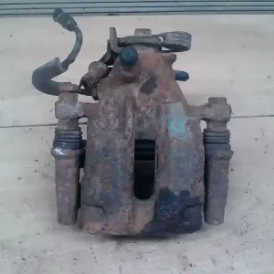 CITROEN C8 2002.05.01-2008.02.28 Jobb hátsó féknyereg munkahengerrel 2.0hdi bontott alkatrész Expressz szállítás