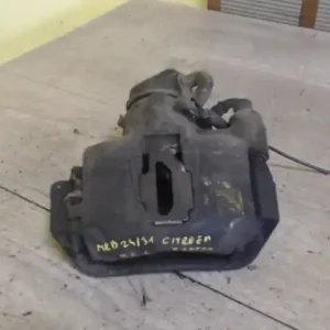 CITROEN XANTIA Bal első féknyereg munkahengerrel 1.9 d bontott alkatrész Csak ma