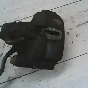 Utolsó esély CITROEN XANTIA Jobb első féknyereg munkahengerrel bontott alkatrész