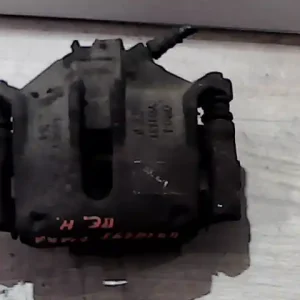 CITROEN XSARA 00.11-04.12 Bal első féknyereg munkahengerrel bontott alkatrész Utolsó esély