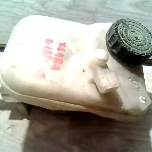 Nézd meg most CITROEN XSARA 00.11-04.12 Főfékhenger 1.4i bontott alkatrész