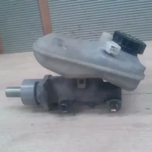 CITROEN XSARA 97.11-00.10 Főfékhenger tartállyal,1.6i bontott alkatrész Népszerű