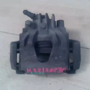 CITROEN XSARA 97.11-00.10 Jobb első féknyereg munkahengerrel 1.6i bontott alkatrész Gyors szállítás