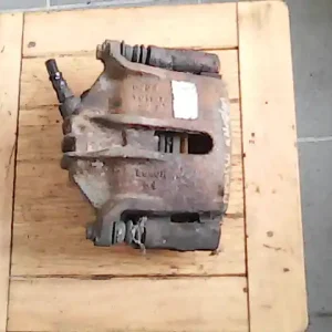 CITROEN XSARA PICASSO Bal első féknyereg munkahengerrel bontott alkatrész Kiárusítás