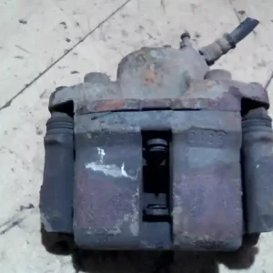 DACIA LOGAN 04.11-08.06 Bal első féknyereg munkahengerrel 1.5dci bontott alkatrész Azonnali szállítás