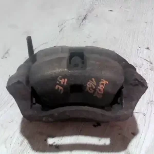 Akció DACIA LOGAN 04.11-08.06 Jobb első féknyereg munkahengerrel 1.5dci bontott alkatrész