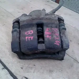 DACIA LOGAN MCV 04.11-0812 Bal első féknyereg munkahengerrel 1,4d bontott alkatrész Szuper akció