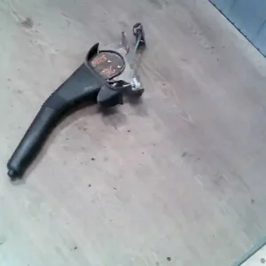 Ingyenes szállítás DACIA Sandero Stepway 2012.09.27-2016.12.31 Kézifék kar bontott alkatrész