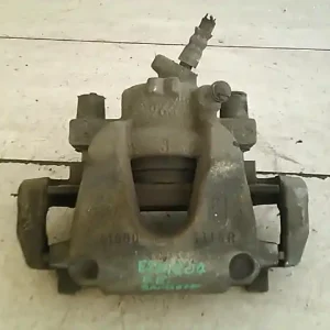 DACIA Sandero Stepway 2017.01.01- Bal első féknyereg munkahengerrel 0.9tcebontott alkatrész Akciós ár