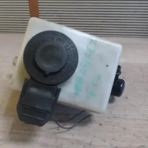 Akciós ár DAEWOO FSO Főfékhenger bontott alkatrész