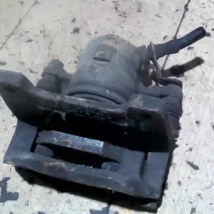 Olcsóbb DAEWOO FSO Jobb első féknyereg munkahengerrel 1.9d bontott alkatrész