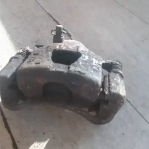 Kiárusítás DAEWOO KALOS Jobb első féknyereg munkahengerrel 1.4i bontott alkatrész