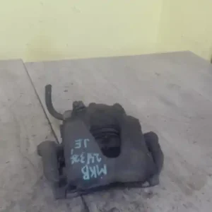 Exkluzív ajánlat DAEWOO LANOS -01 Jobb első féknyereg munkahengerrel 1.5 i bontott alkatrész