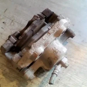 Újdonság DAEWOO LANOS 01- Jobb első féknyereg munkahengerrel 1.4ibontott alkatrész