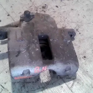 DAEWOO LEGANZA 97-02 Bal hátsó féknyereg munkahengerrel 1.4i bontott alkatrész Szuper ajánlat