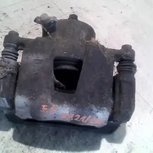 Utolsó esély DAEWOO LEGANZA 97-02 Jobb első féknyereg munkahengerrel 1.4i bontott alkatrész