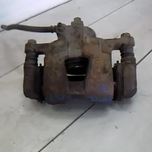 Expressz szállítás DAEWOO MATIZ 98-01 Jobb első féknyereg munkahengerrel bontott alkatrész