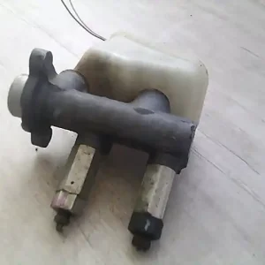 DAEWOO NEXIA Főfékhenger 1.5i bontott alkatrész Olcsó