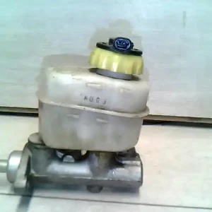 DAEWOO NUBIRA 99-03 Főfékhenger bontott alkatrész Végkiárusítás