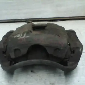 Akciós ár DAEWOO NUBIRA 99-03 Jobb első féknyereg munkahengerrel bontott alkatrész