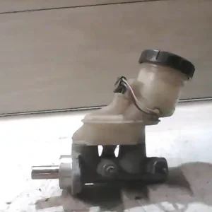 Árcsökkenés DAIHATSU COURE Főfékhenger bontott alkatrész