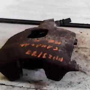 Csak ma DODGE CARAVAN Bal első féknyereg munkahengerrel hűtött tárcsához bontott alkatrész