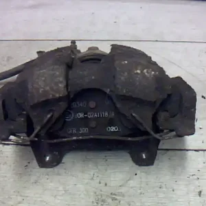 Végkiárusítás FIAT BRAVA Jobb első féknyereg munkahengerrel bontott alkatrész