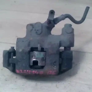 Azonnali szállítás FIAT CINQUECENTO Bal első féknyereg munkahengerrel 0.9i bontott alkatrész