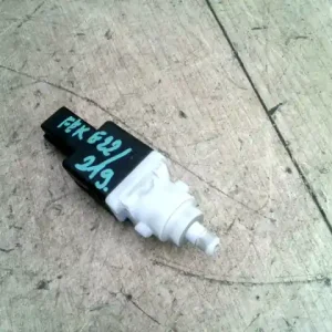 FIAT DOBLO 01.01-05.09 Féklámpa pedál kapcsoló 1.9d bontott alkatrész Exkluzív ajánlat