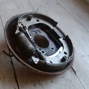 Kihagyhatatlan ajánlat FIAT DOBLO 01.01-05.09 Jobb hátsó fék alaplap1.2i bontott alkatrész