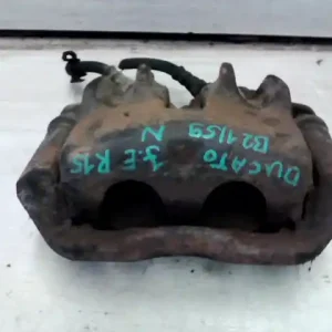 Korlátozott ajánlat FIAT DUCATO 94-02 Jobb első féknyereg munkahengerrel nem hűtött tárcsához r15 bontott alkatrész