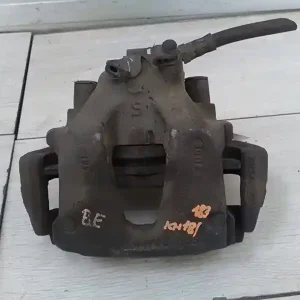 Szezonális akció FIAT MULTIPLA Bal első féknyereg munkahengerrel bontott alkatrész