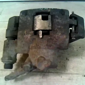 Expressz szállítás FIAT PUNTO I. Bal első féknyereg munkahengerrel 1.2 i, 8v bontott alkatrész