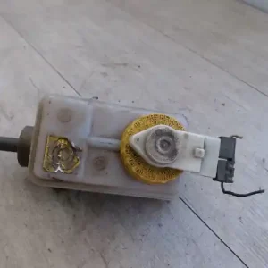 Kedvezmény FIAT PUNTO I. Főfékhenger 1.1i bontott alkatrész