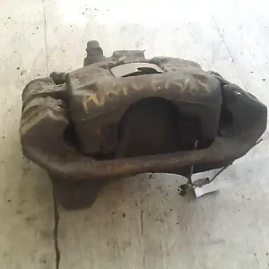 Akció FIAT PUNTO I. Jobb első féknyereg munkahengerrel bontott alkatrész