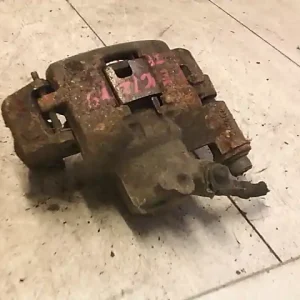 Outlet FIAT PUNTO I. Jobb első féknyereg munkahengerrel 1.2i bontott alkatrész