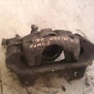 Biztonságos fizetés FIAT PUNTO I. Jobb első féknyereg munkahengerrel 1.1i bontott alkatrész