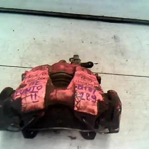 Vedd meg online FIAT PUNTO II. Bal első féknyereg munkahengerrel bontott alkatrész