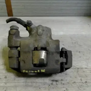 Kedvezményes ár FIAT PUNTO II. Jobb első féknyereg munkahengerrel bontott alkatrész