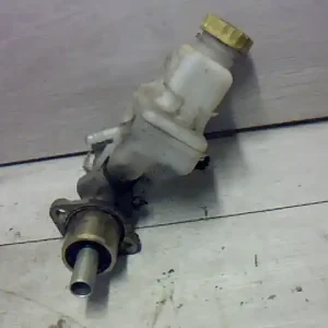 Kedvezményes ár FIAT PUNTO III. Főfékhenger bontott alkatrész