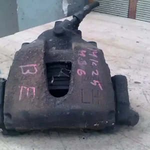 Vedd meg most FIAT STILO 01.09-06.12 Bal első féknyereg munkahengerrel 1,9d bontott alkatrész