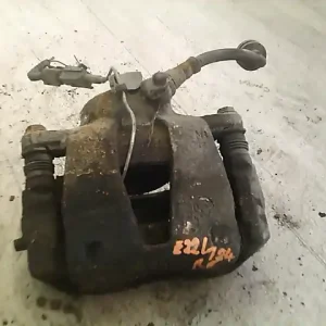 Népszerű FIAT STILO 01.09-06.12 Bal első féknyereg munkahengerrel 1.6i bontott alkatrész