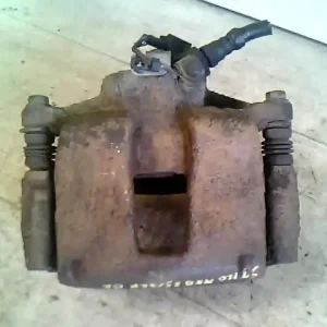 Akciós ár FIAT STILO 01.09-06.12 Bal első féknyereg munkahengerrel 1.9 jtd bontott alkatrész