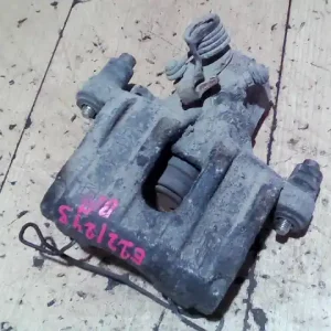 FORD C-MAX 03.06-07.03 Jobb hátsó féknyereg munkahengerrel 1.6tdci bontott alkatrész Biztonságos fizetés