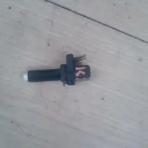 Outlet FORD ESCORT 95- Féklámpa pedál kapcsoló bontott alkatrész